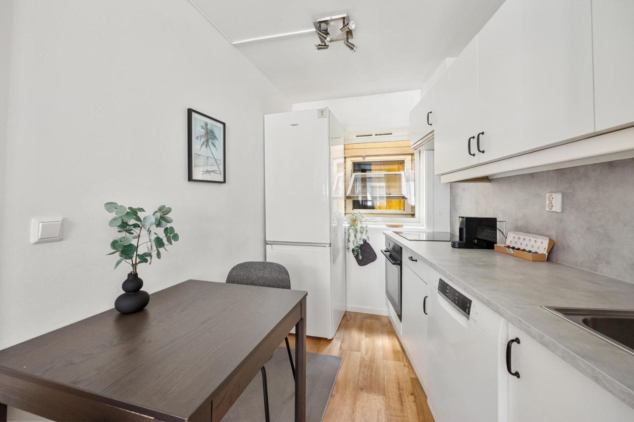 Family Friendly 3Br - Fast Wi-Fi - Behind Bryggen Apartment Bergen Exterior foto